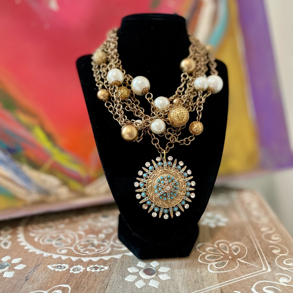 NWT Made in the Deep South Statement Necklace